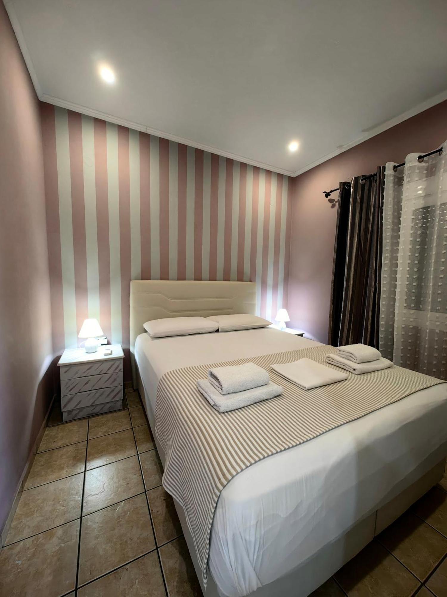 Nina Apartment Chania  ภายนอก รูปภาพ