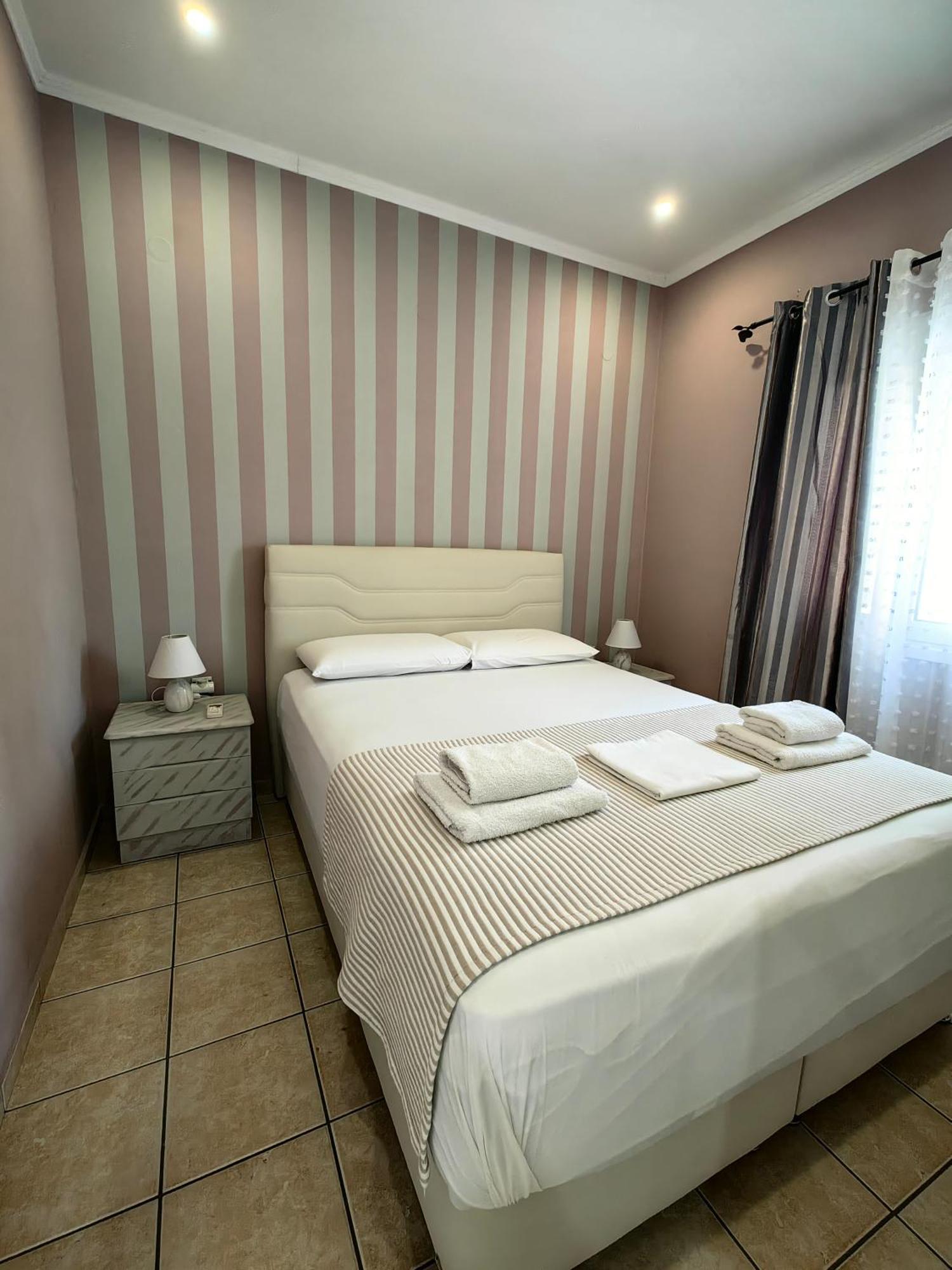 Nina Apartment Chania  ภายนอก รูปภาพ
