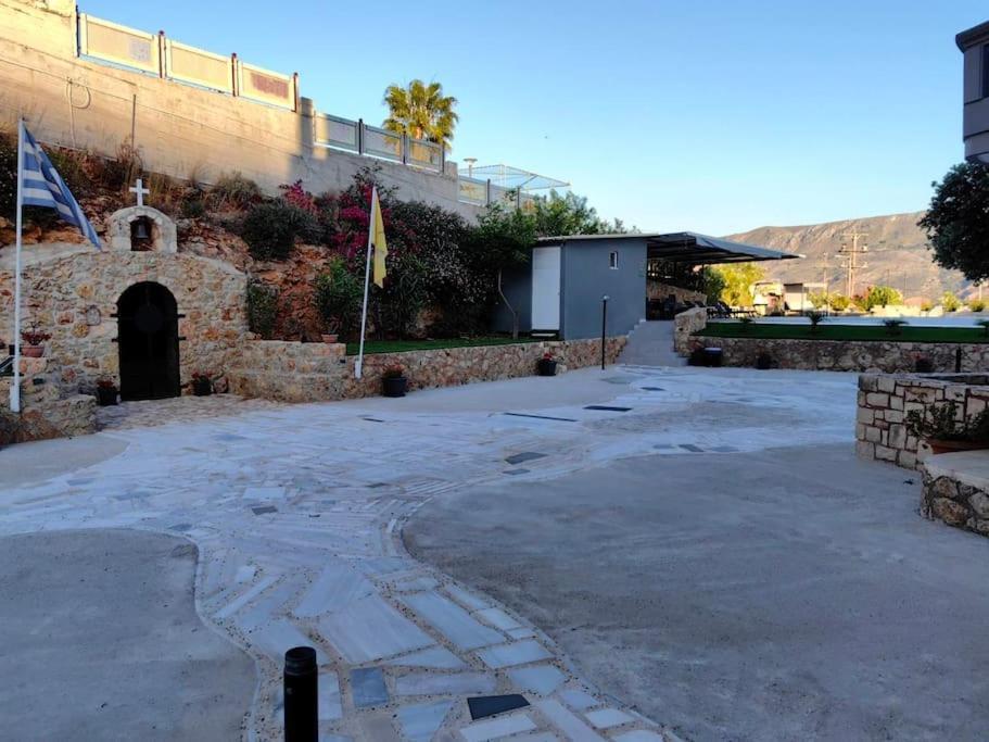 Nina Apartment Chania  ภายนอก รูปภาพ