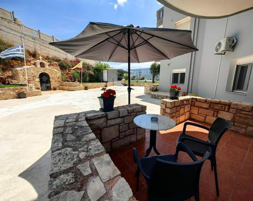Nina Apartment Chania  ภายนอก รูปภาพ